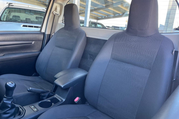 2017 Toyota HiLux GUN123R SR Cab Chassis Image 11