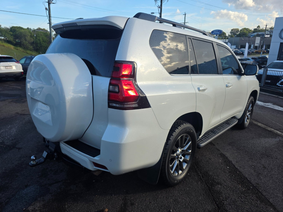 2020 Toyota LandCruiser Prado GDJ150R VX SUV Image 10