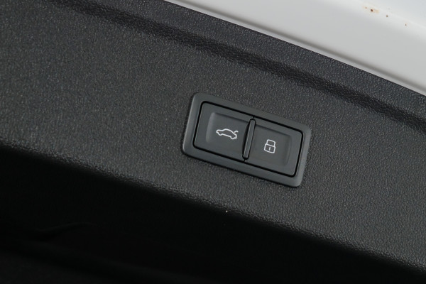 2026 Audi RS 3 GY  Hatch image 17