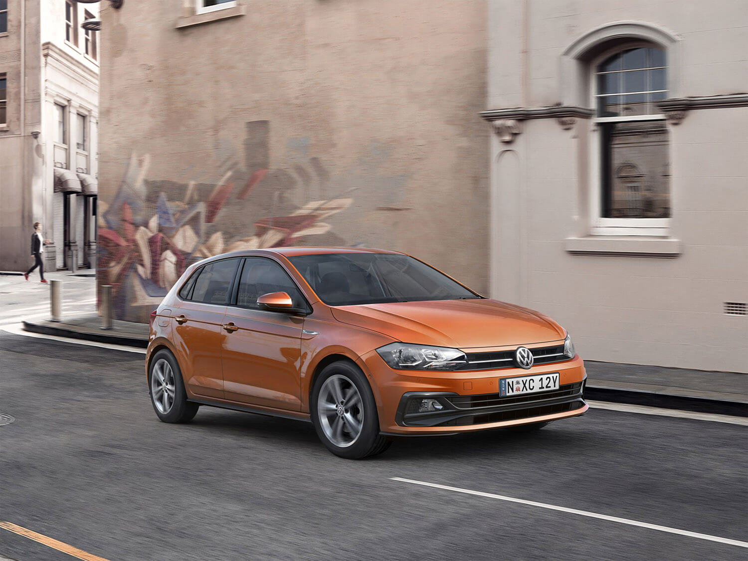 Charisma on alloy wheels Exterior Image