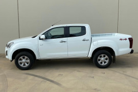2019 Isuzu UTE D-MAX LS-M Crew Cab Ute 4x4 Utility Image 5