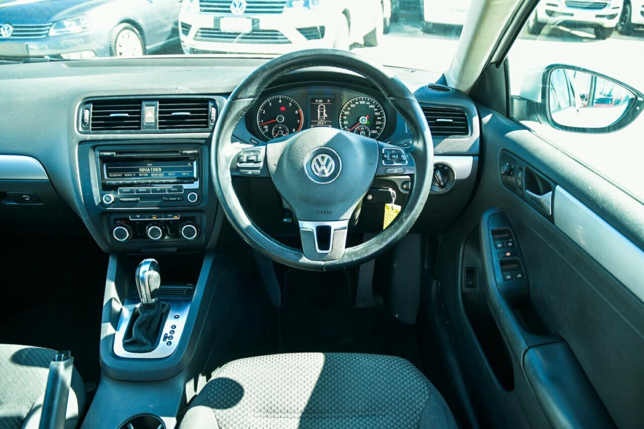 2014 Volkswagen Jetta 1B MY14 118TSI DSG Sedan Image 9