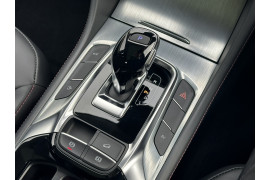 2025 MG HS PHEV ESSENCE SUV