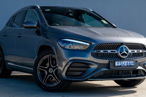 Mercedes-Benz GLA-Class GLA200 H247