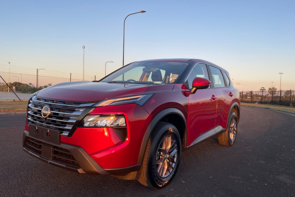 2026 Nissan X-Trail T33 ST SUV Image 5