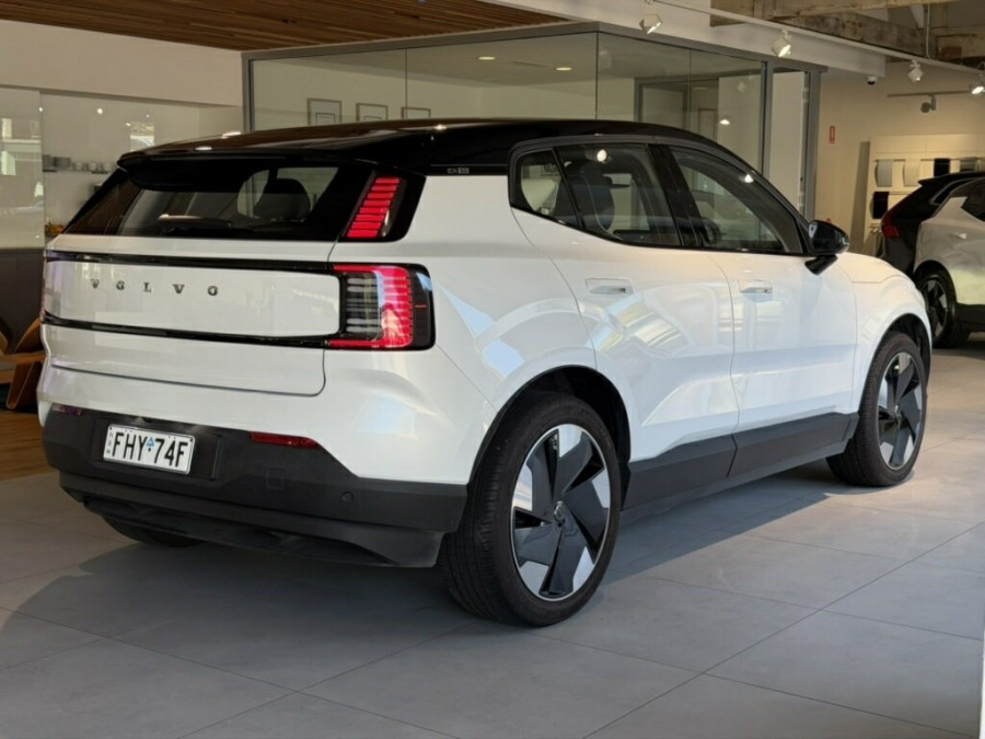 2024 Volvo EX30  Single Motor Extended Range Plus SUV Image 6
