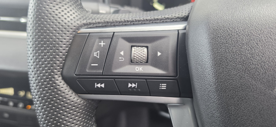 2025 Mitsubishi Outlander ZM LS SUV Image 23