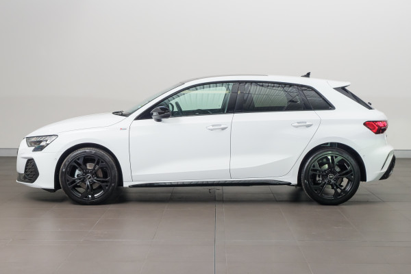 2026 Audi A3 GY TFSI 110kW S line Hatch image 3