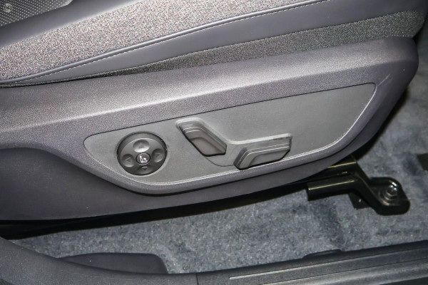 2026 Kia EV5 OVc Air Long Range SUV Image 12