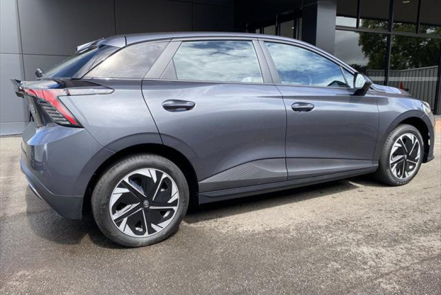 2024 MG MG4 Excite 51 SUV Image 9