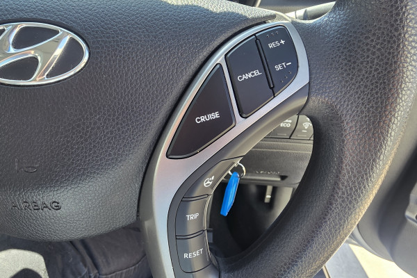 2015 MY16 Hyundai i30 GD3 Series II Active Hatch Image 24