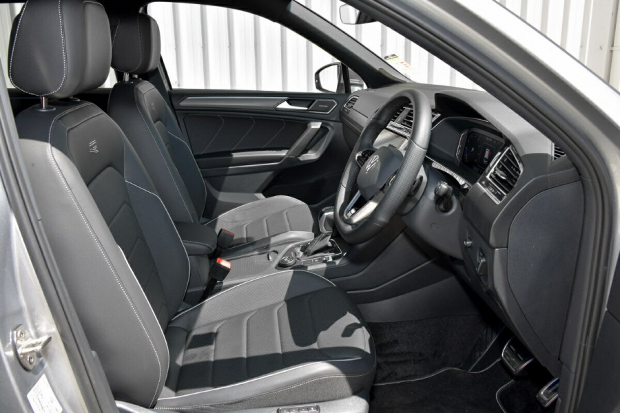 2024 MY24.5 Volkswagen Tiguan 5N 162TSI R-Line Allspace SUV Image 7