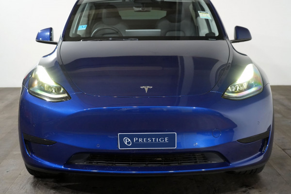 2023 Tesla Model Y  Rear-Wheel Drive SUV Image 3