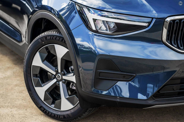 2026 Volvo XC40 XZ Plus B4 SUV Image 13
