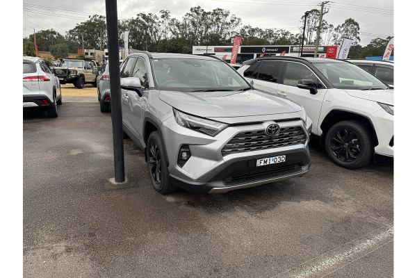 2024 Toyota RAV4 AXAH52R Cruiser Wagon