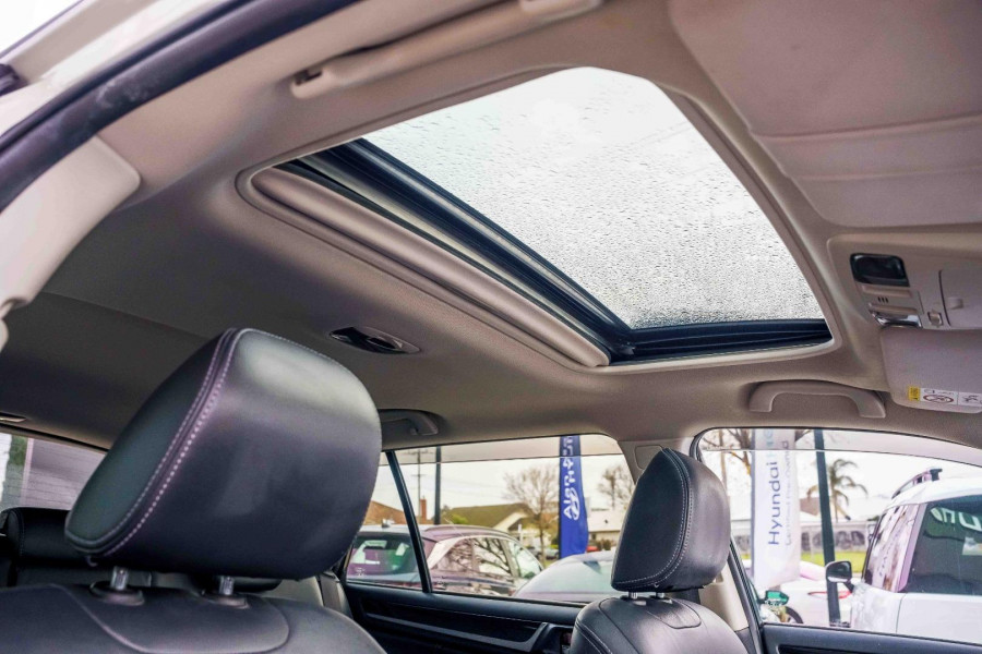 2018 Subaru Outback 5GEN 2.5i Premium Wagon Image 16