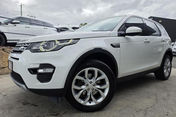 2017 Land Rover Discovery Sport L550 TD4 HSE SUV Image 1