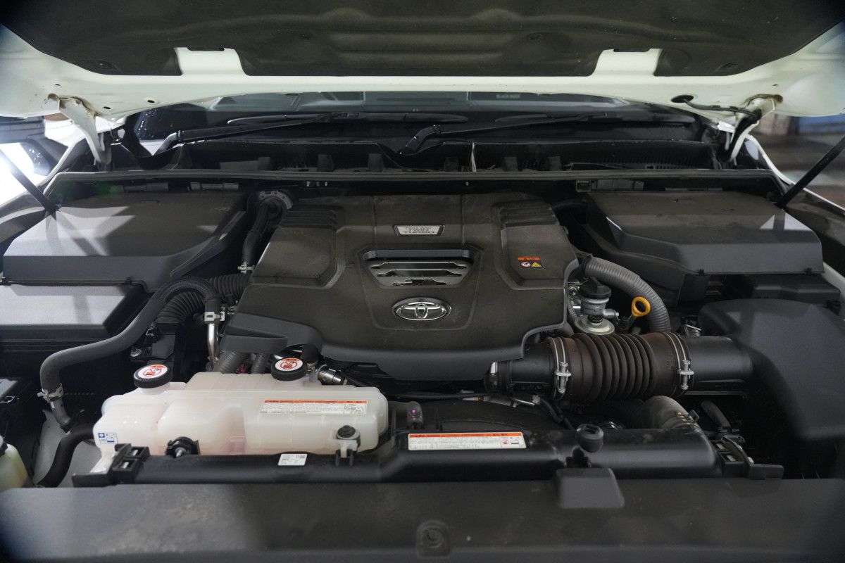 2023 Toyota LandCruiser Lc300 Gr-S (4x4) SUV