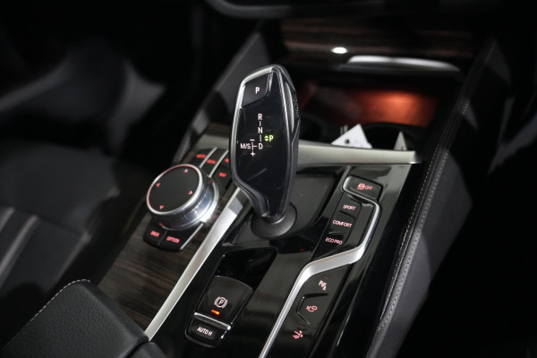 2020 BMW 6 Series 20d Luxury Line Gran Turismo Hatch image 19