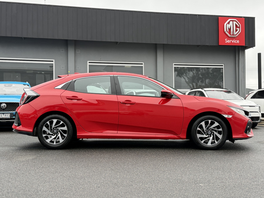 2017 Honda Civic 10th Gen VTi-S Hatch Image 4