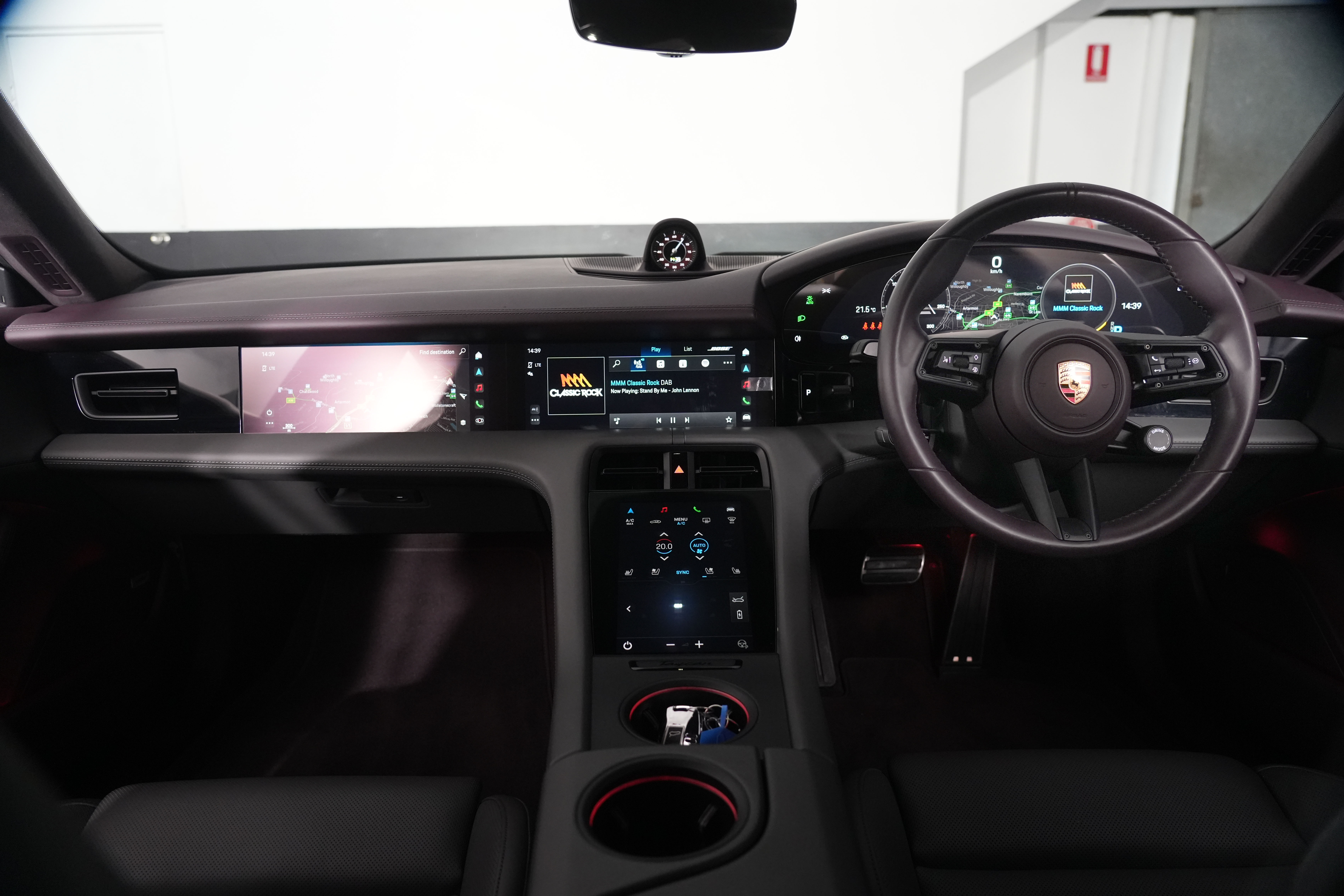 2023 Porsche Taycan GTS Coupe Image 37