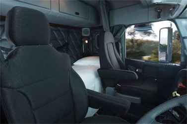 Coronado 114 A cabin to suit to everyone