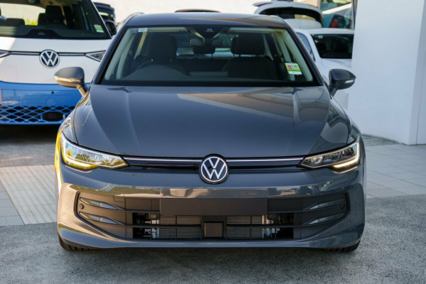2026 Volkswagen Golf 8.5 110TSI Life Hatch Image 5