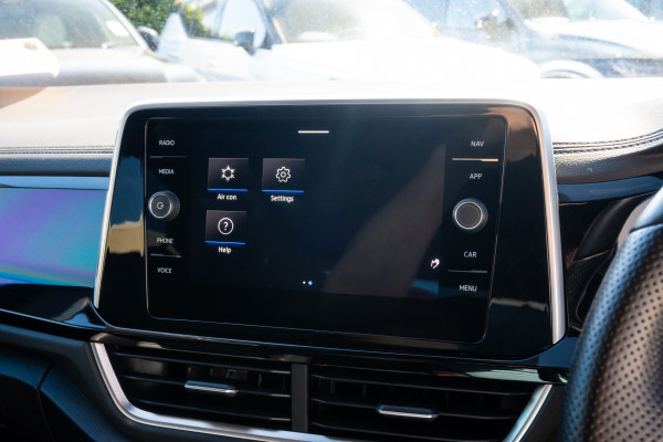 2022 MY23 Volkswagen T-Roc D11 140TSI R-Line SUV Image 20