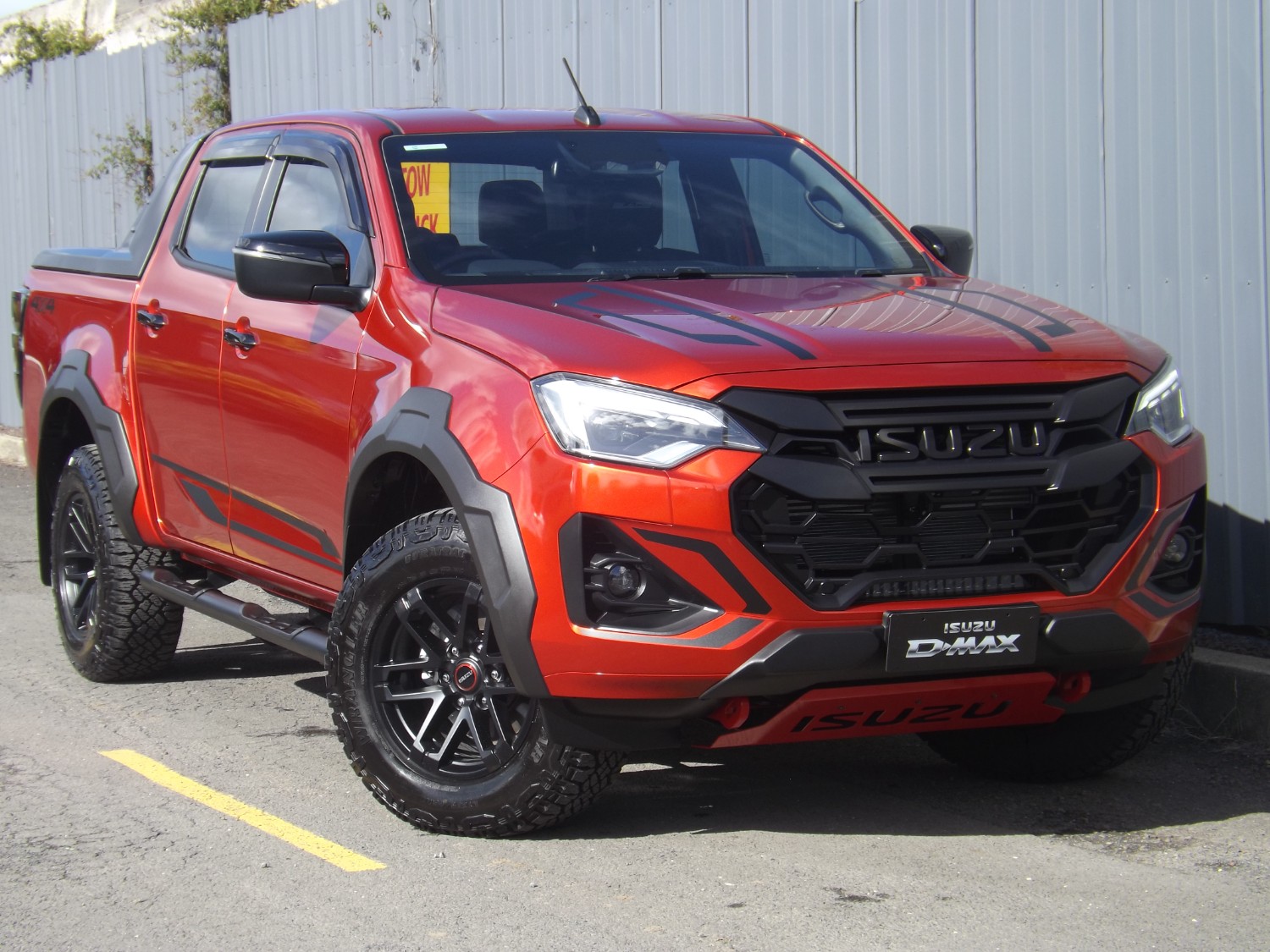 2024 ISUZU D-MAX BLADE RG 4X4