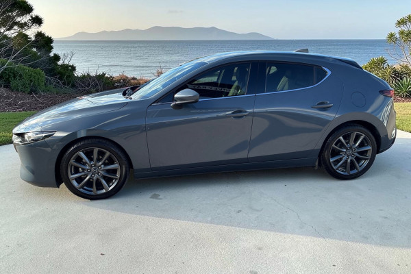 2019 Mazda 3 BP Series G20 Touring Hatch Image 7