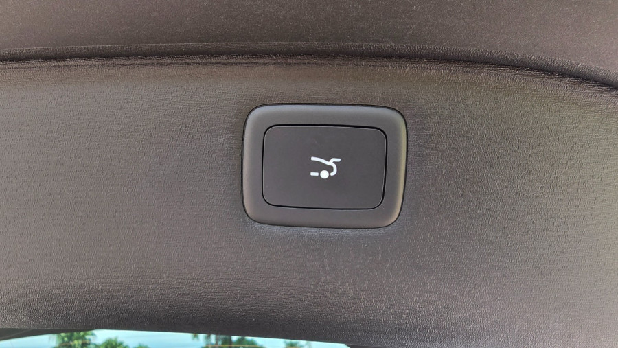 2025 MG IM6 S12L Platinum SUV Image 10