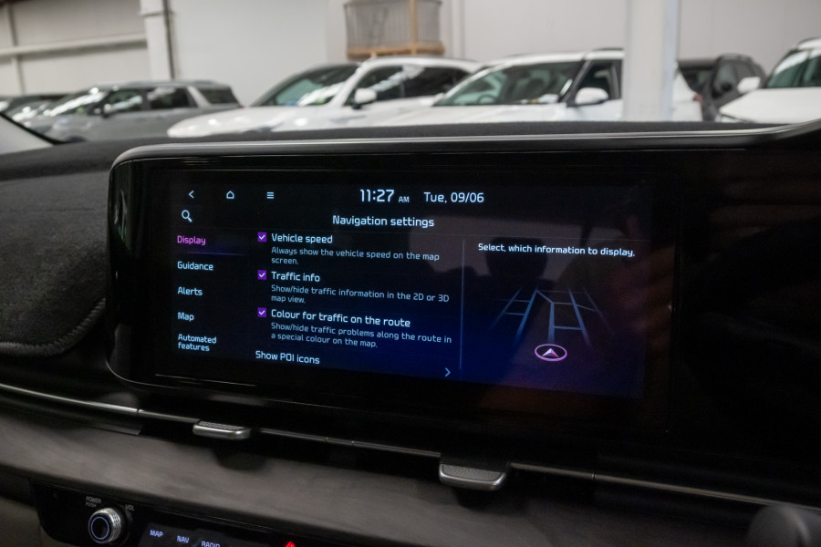 2023 Kia Carnival KA4 Special Edition People Mover