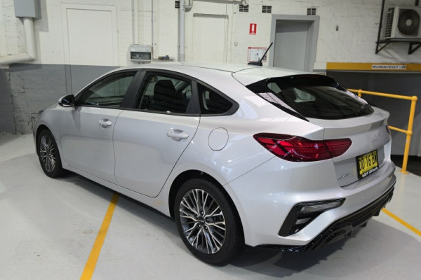2022 Kia Cerato BD Sport+ Hatch Image 2