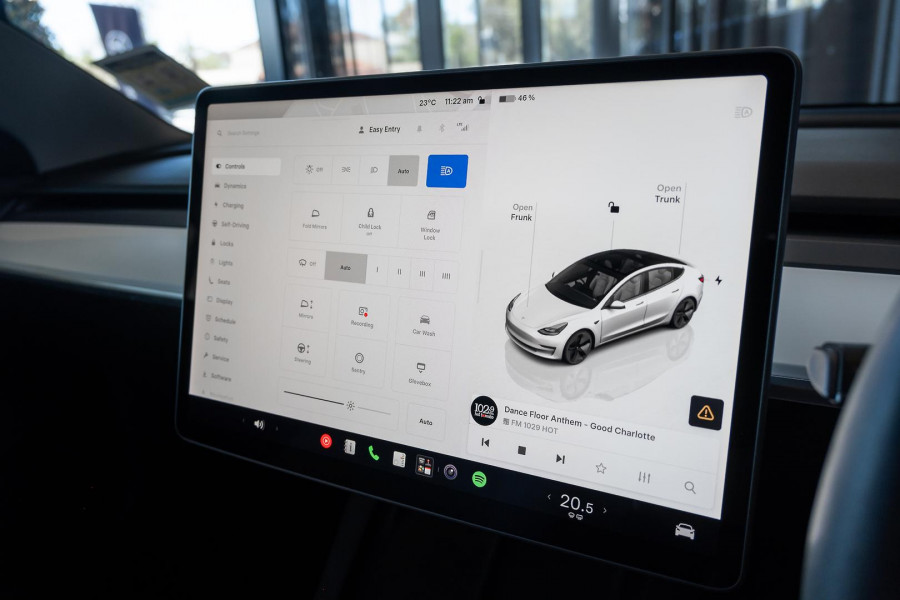 2022 Tesla Model 3  Rear-Wheel Drive Sedan