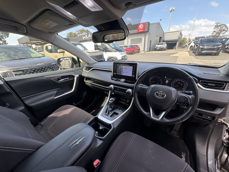 2020 Toyota RAV4 MXAA52R GXL SUV Image 21