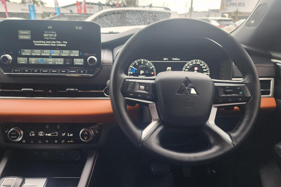 2023 Mitsubishi Outlander ZM Exceed Tourer SUV Image 15