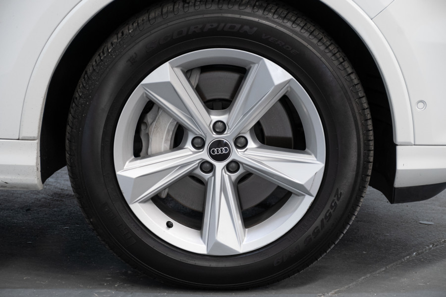 2021 Audi Q7 4M 45 TDI SUV Image 5