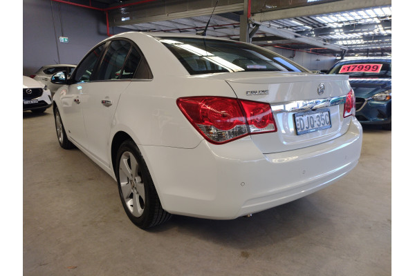 2016 Holden Cruze JH Series II Z-Series Sedan Image 5