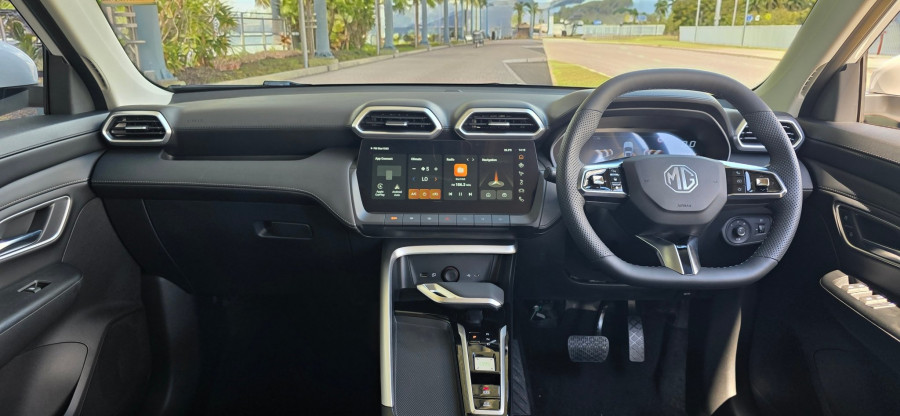 2026 MG ZS Essence Hybrid+ SUV Image 2