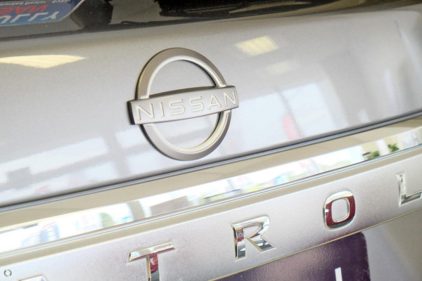 2026 Nissan Patrol Y62 Ti SUV Image 6