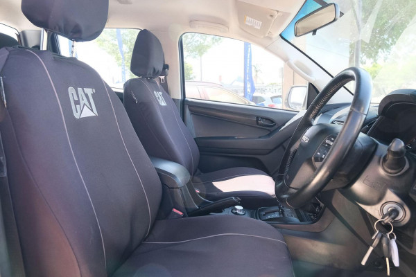 2018 Isuzu D-MAX  SX Cab Chassis Image 10