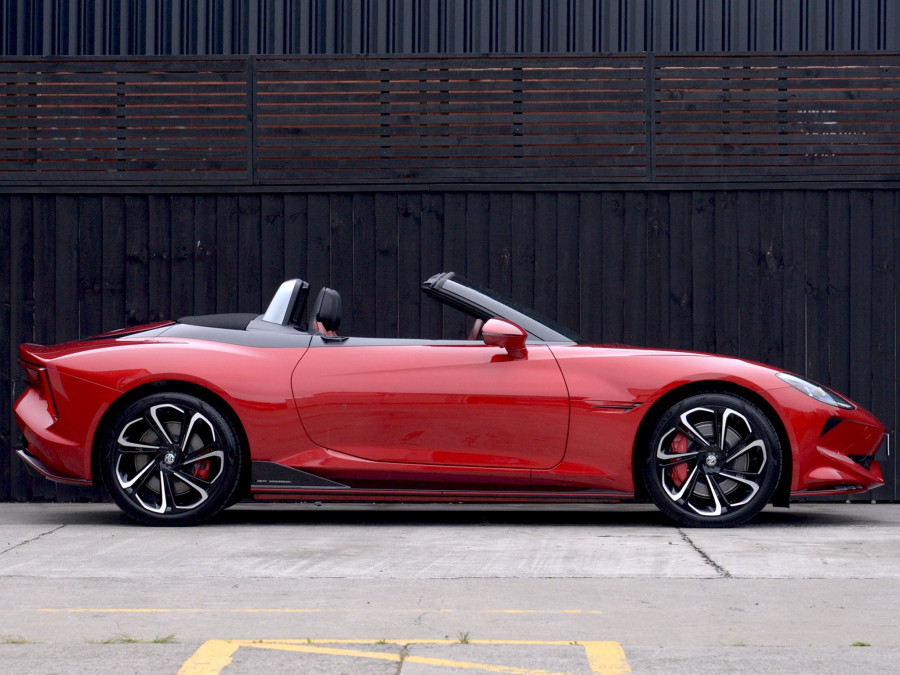 2026 MG Cyberster  Convertible Image 3