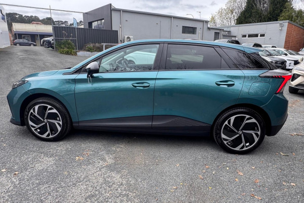 2026 MG MG4 AH4E Essence 64 Hatch Image 7
