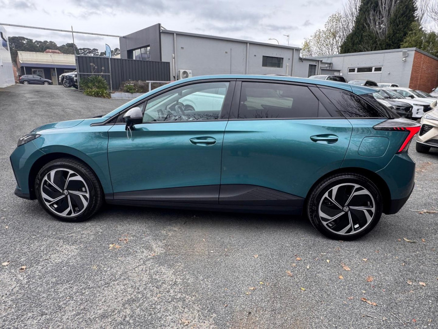 2026 MG MG4 AH4E Essence 64 Hatch Image 7