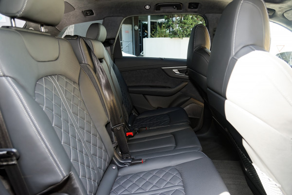 2026 MY25 Audi SQ7 4M TFSI SUV image 9