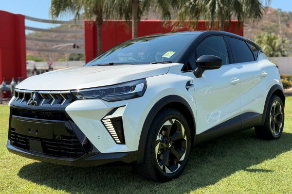 2025 Mitsubishi ASX XE Exceed SUV Image 3