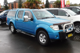 Nissan Navara ST-X D40