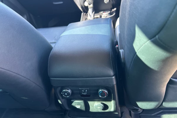 2020 MY21.25 Ford Everest UA II Sport SUV Image 14