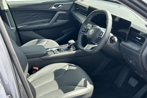 2026 MG HS Essence SUV Image 9