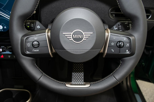 2026 MINI Cooper F65 C Favoured Hatch image 12